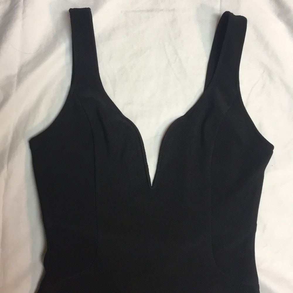 Black deep V Bodycon Tobi Dress